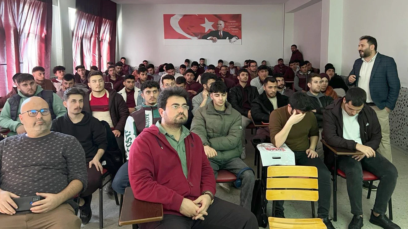 Ilgın MYO’da “İnovasyon ve Girişimcilik” konferansı düzenlendi